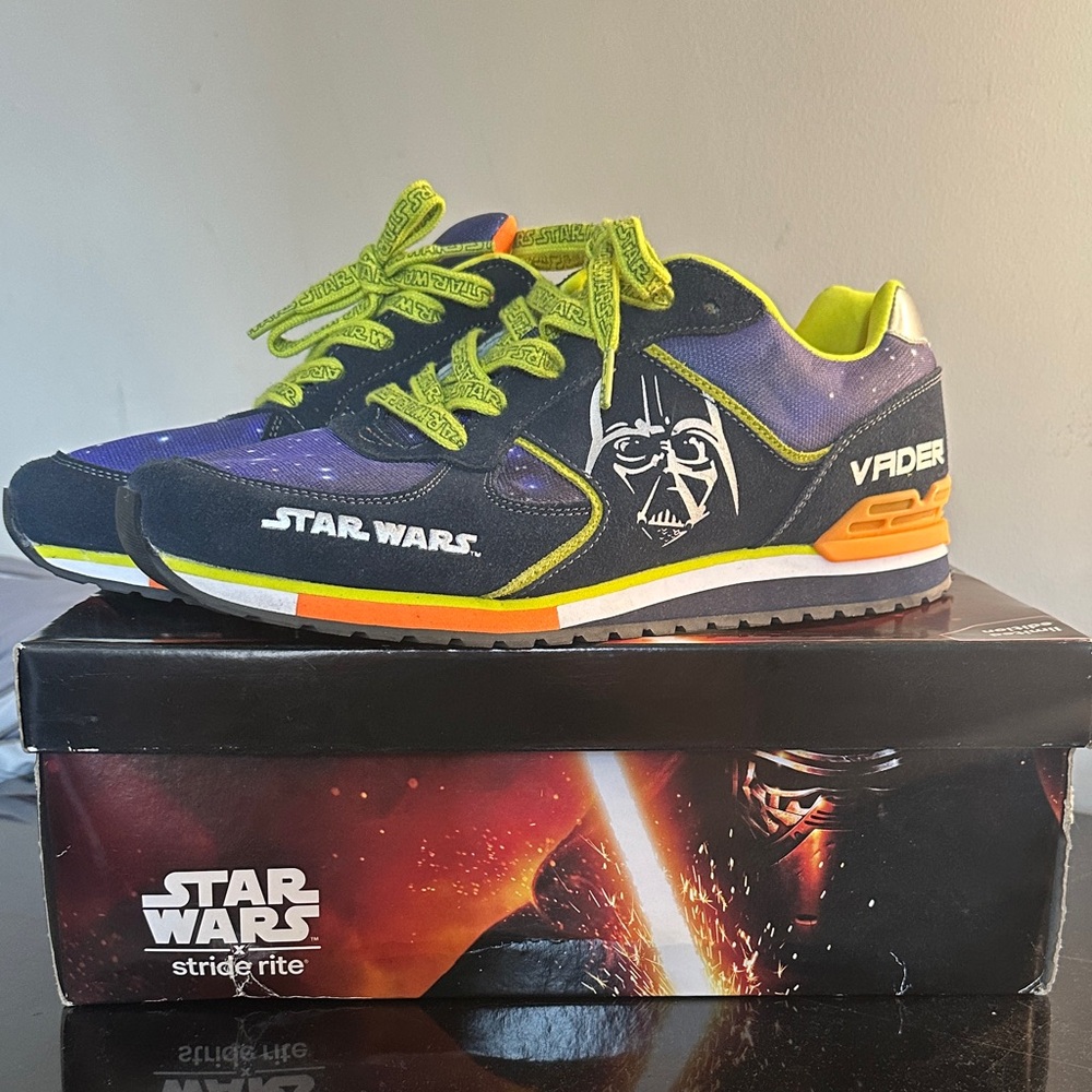LIMITED EDITION Star Wars Darth Vader sneakers Adult, like new, only worn once